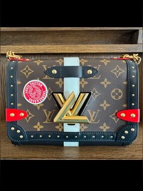 Louis Vuitton Trunks And Bags for Sale up to 90% Off: Poshmark